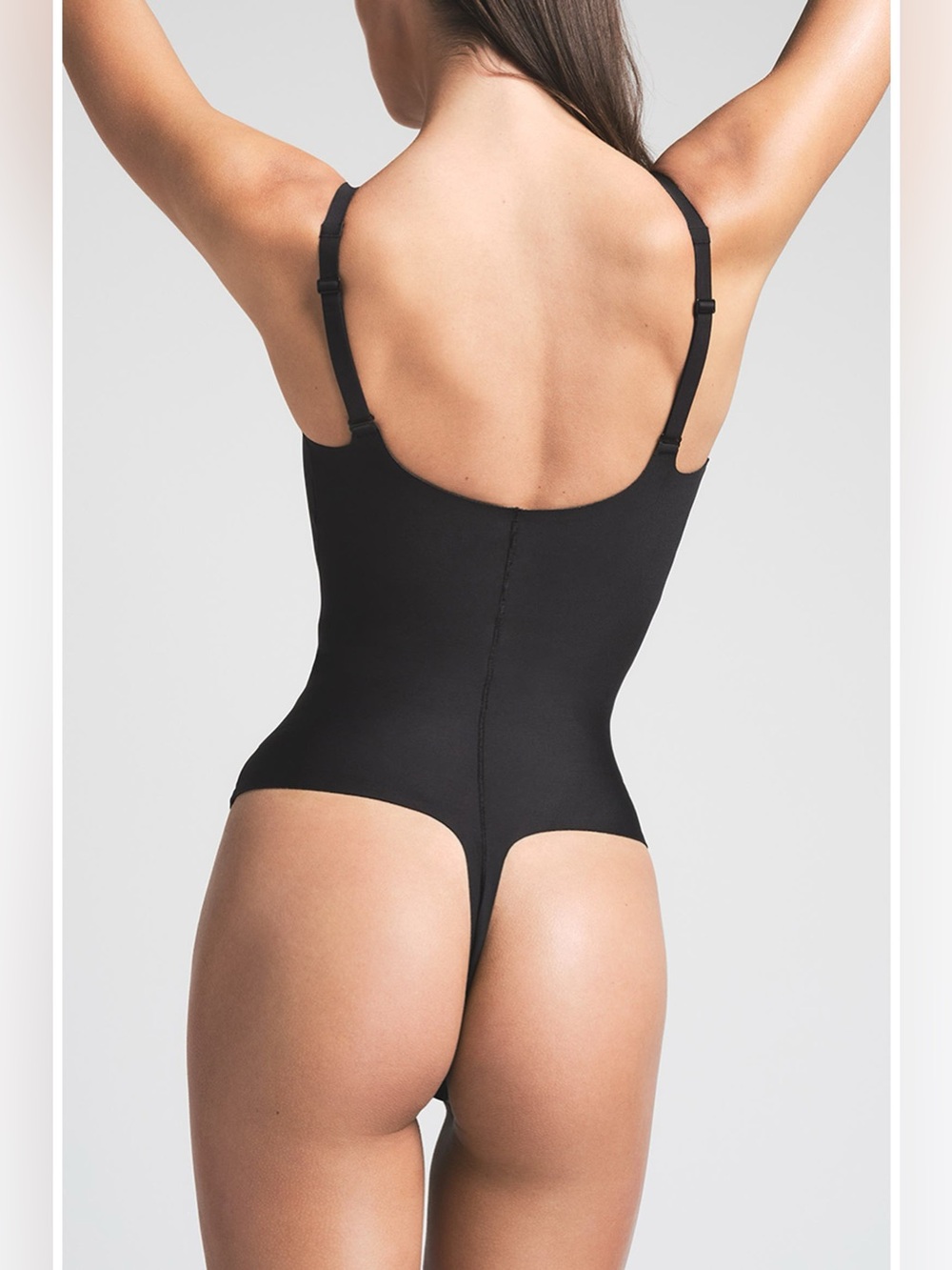 SKIMS Body Core Sculpt Plunge Bodysuit - Picture 4 of 12